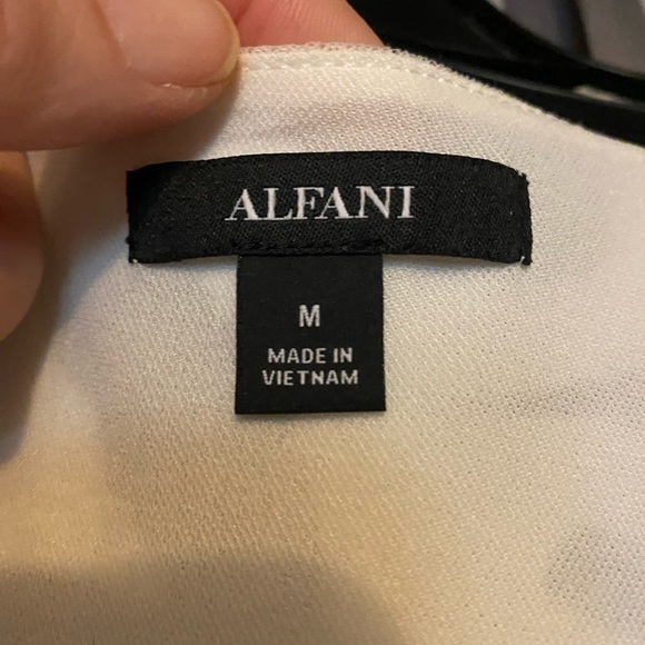 Alfani Ivory Tunic - Picture 5 of 6